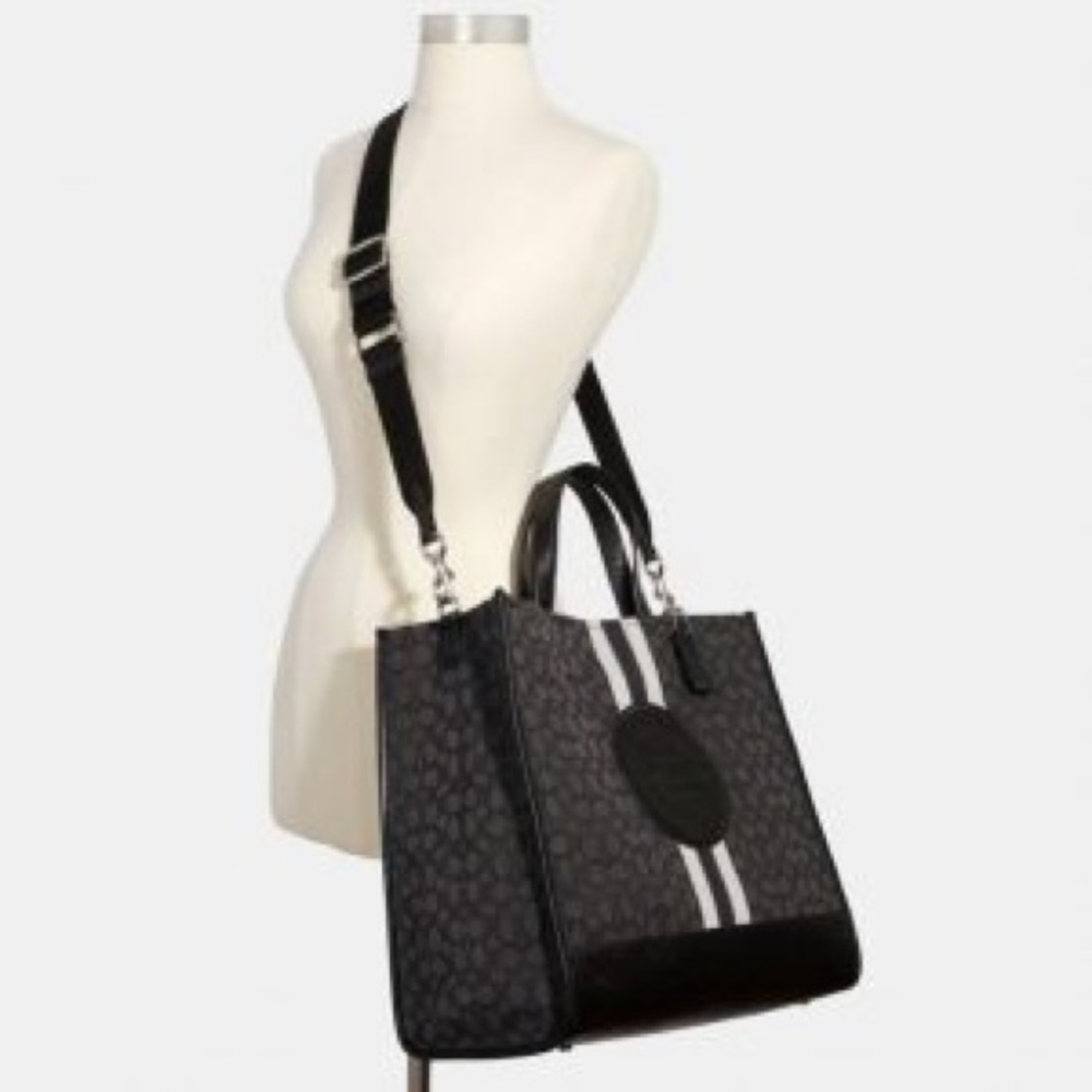 Coach Dempsey Tote 40